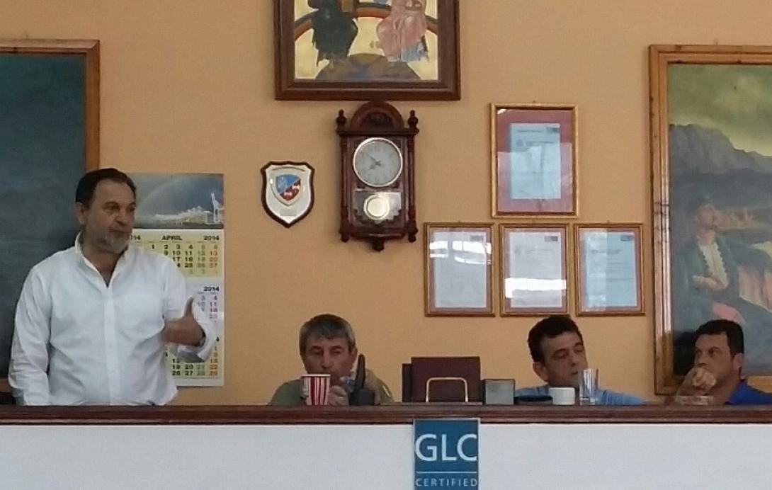 Με τους λιμενεργάτες συναντήθηκε ο Γ.Κουράκης