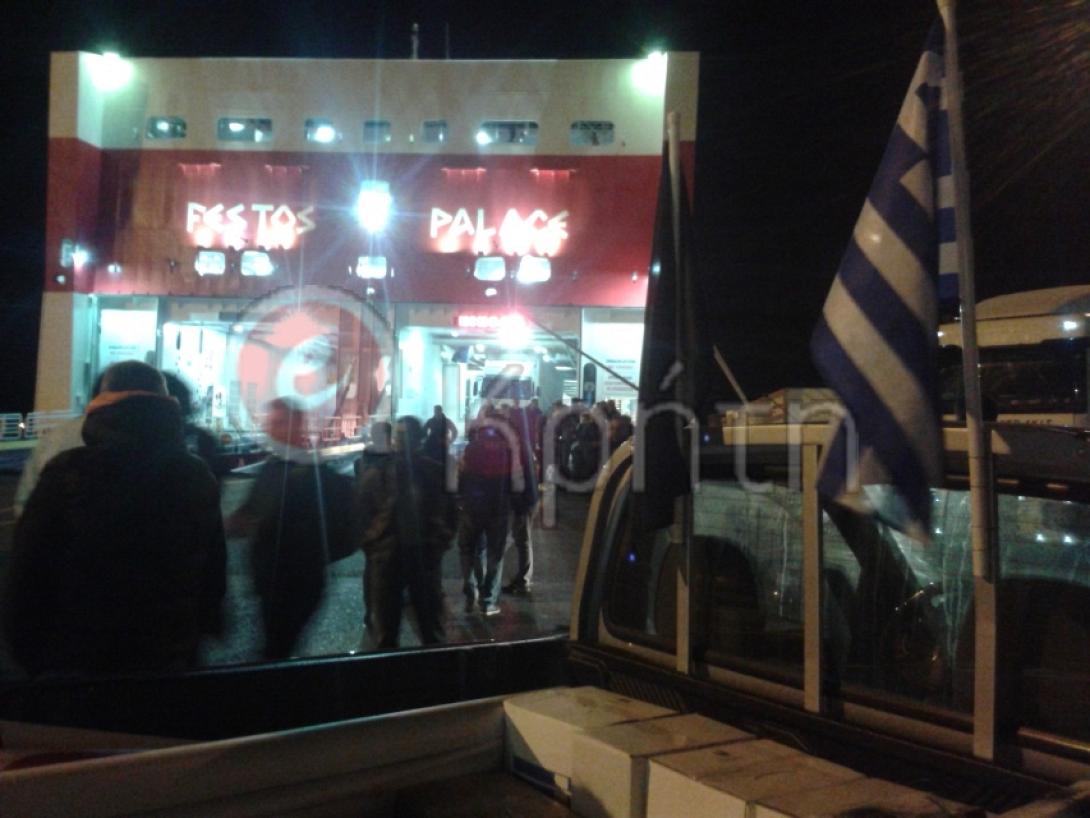 αγροτες λιμανι.jpg