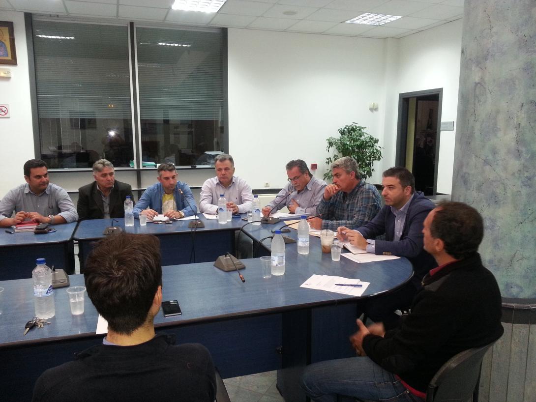 συνεδρίαση στον Δήμο Πλατανιά