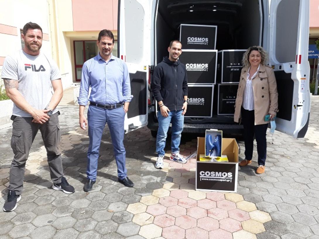 δωρεά παπούτσια κορωνοϊός