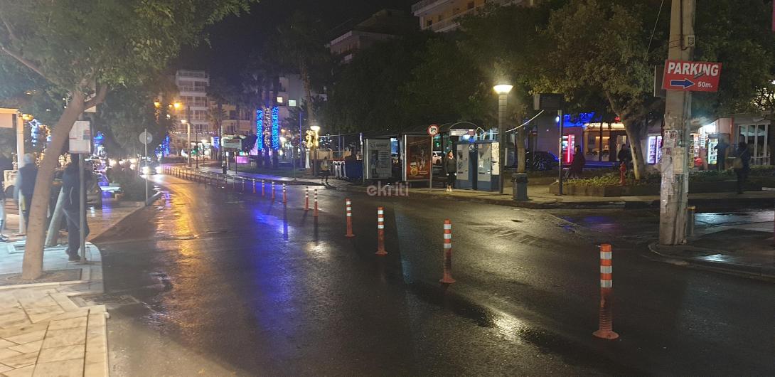 Εικόνα από την πλατεία Κορνάρου σήμερα.