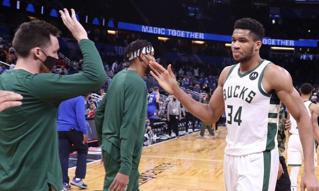 Αντετοκούνμπο