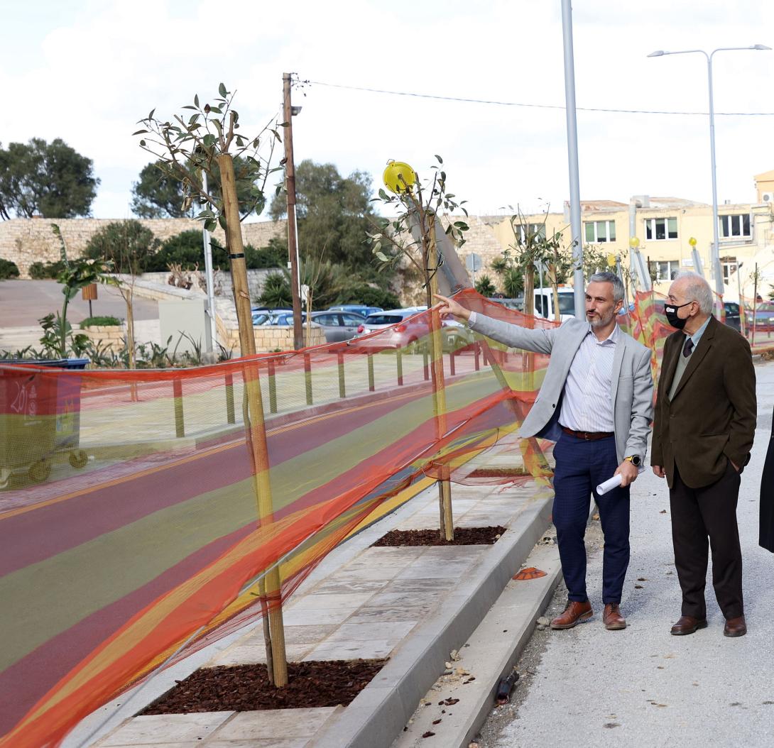 Βασίλης Λαμπρινός Γιάννης Αναστασάκης