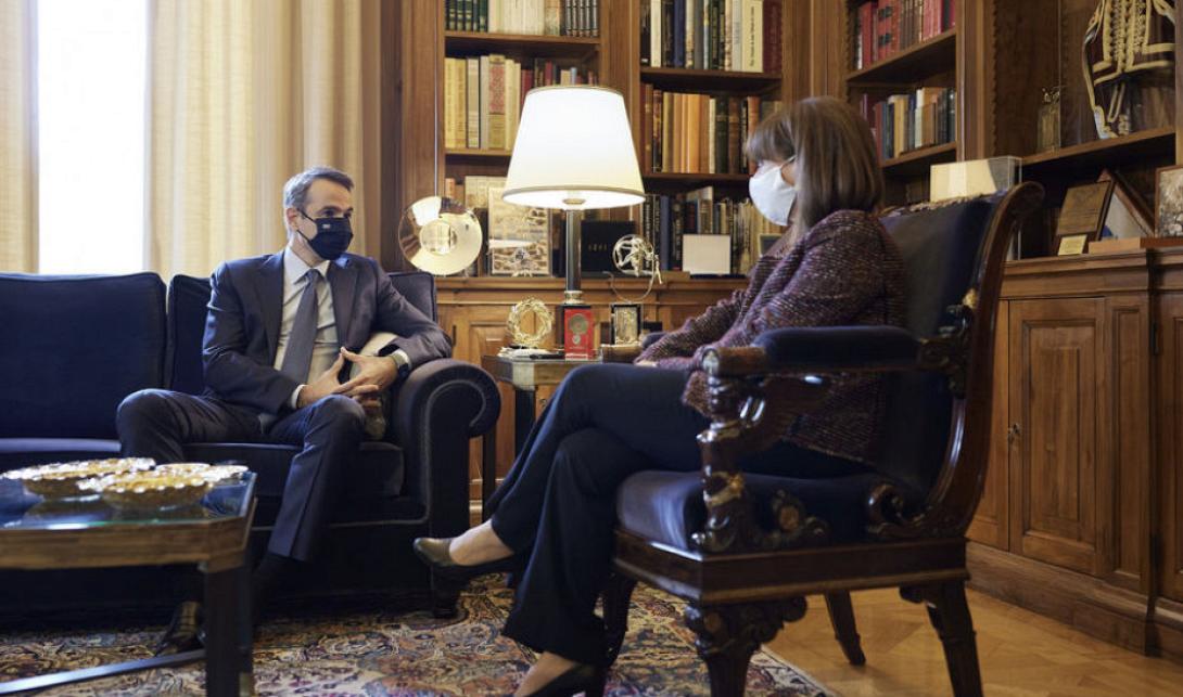 μητσοτακης σακελλαροπουλου