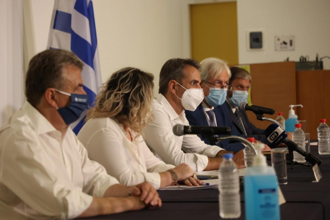 Στο Πανεπιστημιακό Νοσοκομείο Ηρακλείου βρίσκεται αυτήν την ώρα ο πρωθυπουργός