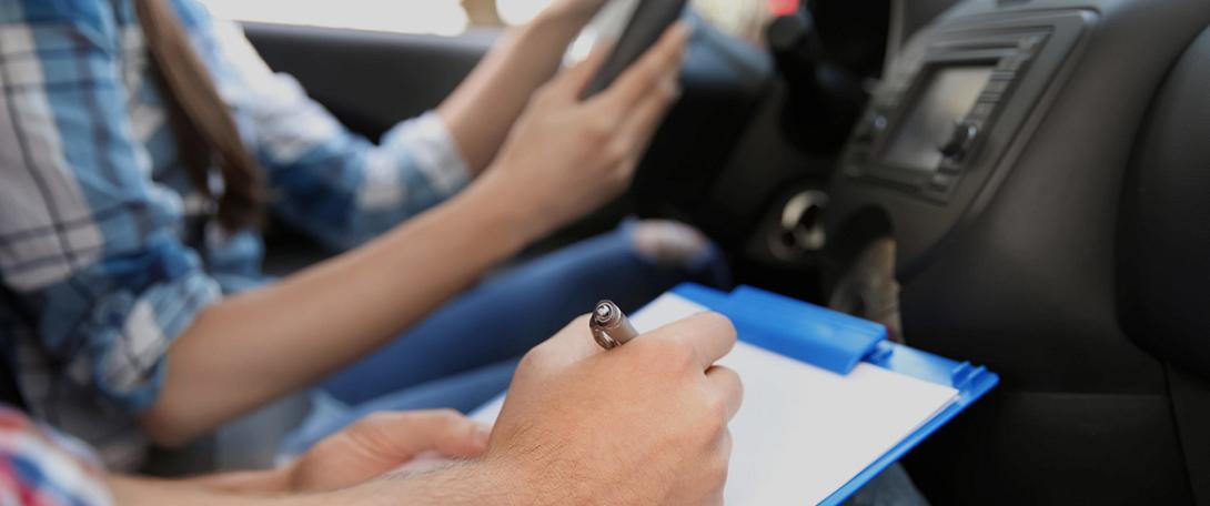 μάθημα οδήγησης