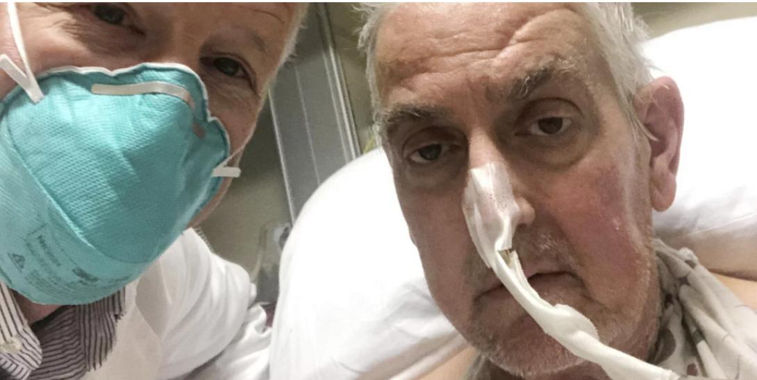 Ντέιβιντ Μπένετ<p>Πηγή: <a target="_blank" href="https://www.iefimerida.gr">iefimerida.gr</a> - <a target="_blank" href="https://www.iefimerida.gr/kosmos/andras-kardia-hoiroy-mahairose-andra-paralyto">Ο άνδρας που του μεταμόσχευσαν καρδιά χοίρου είχε μαχαιρώσει 22χρονο και τον άφησε παράλυτο -Απίστευτη ιστορία </a></p>