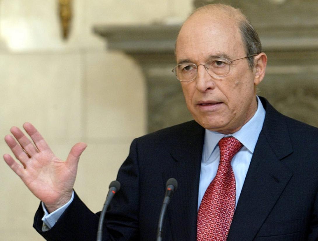 Κώστας Σημίτης