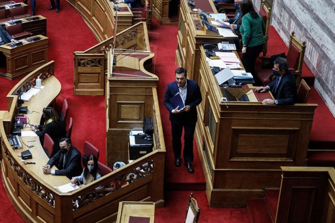 πρόταση μομφής