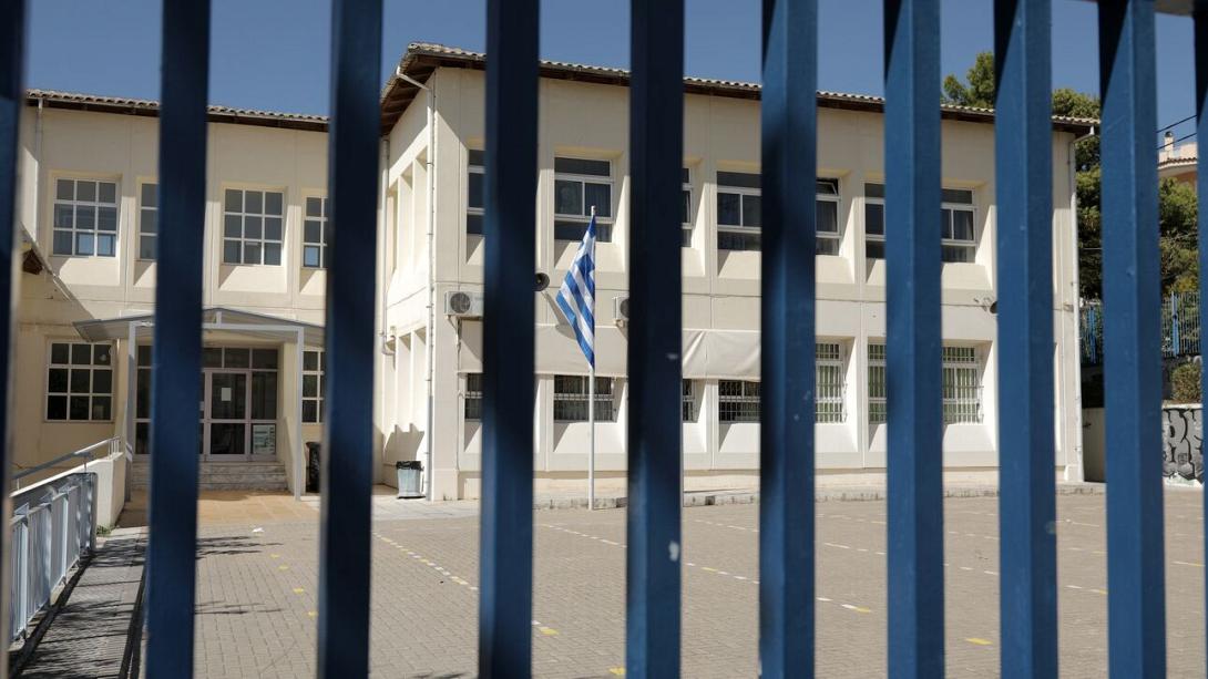 σχολείο κορωνοϊός