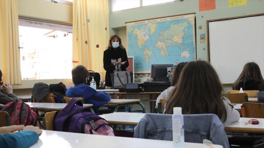 σχολείο κορωνοϊός