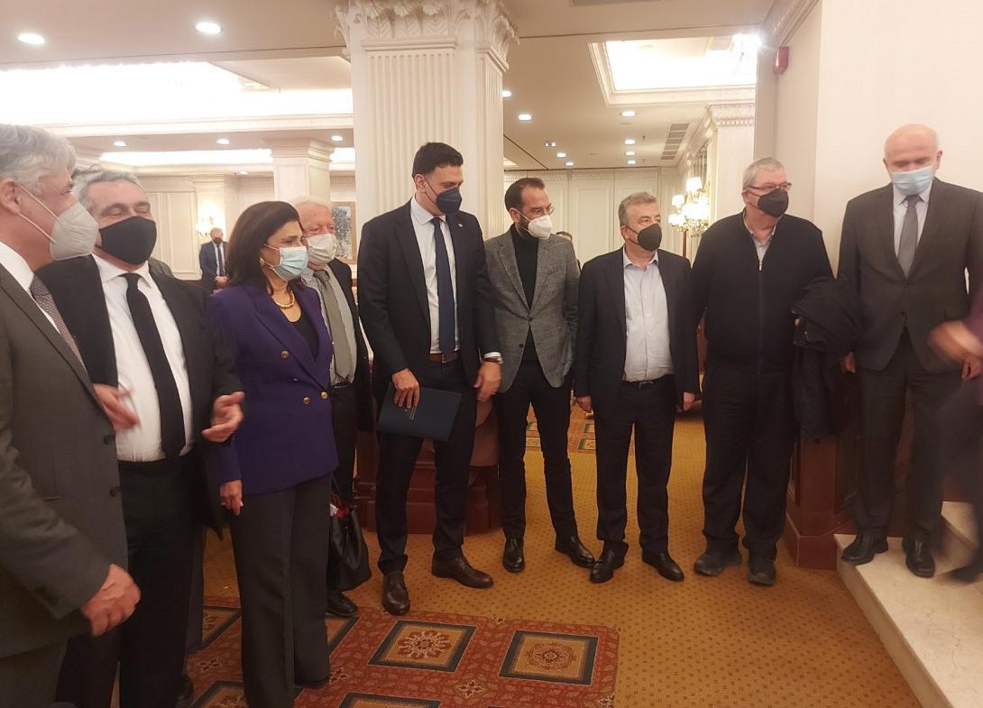 Στο Περιφερειακό Συμβούλιο Τουρισμού ο Σταύρος Αρναουτάκης