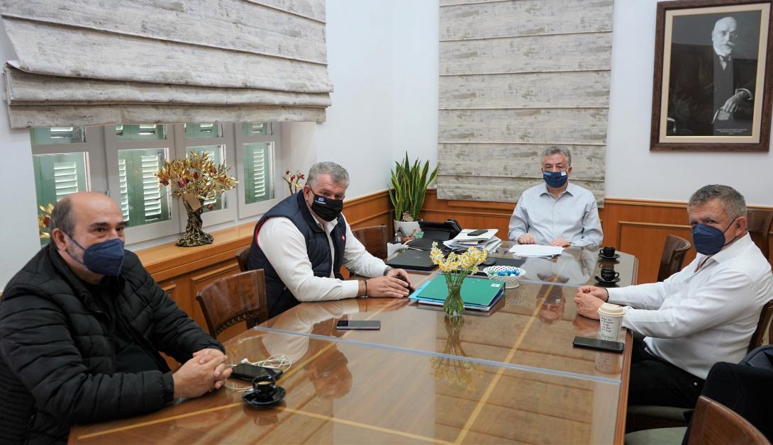 Περιφερειάρχης - δήμαρχος Φαιστού