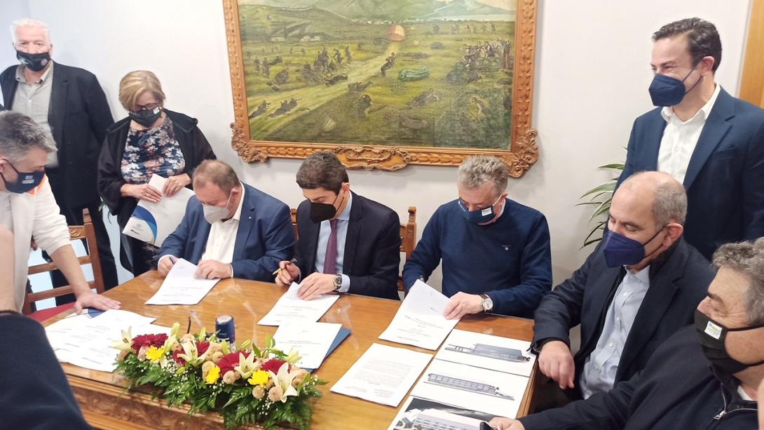 συμβαση - κλειστό κισάμου