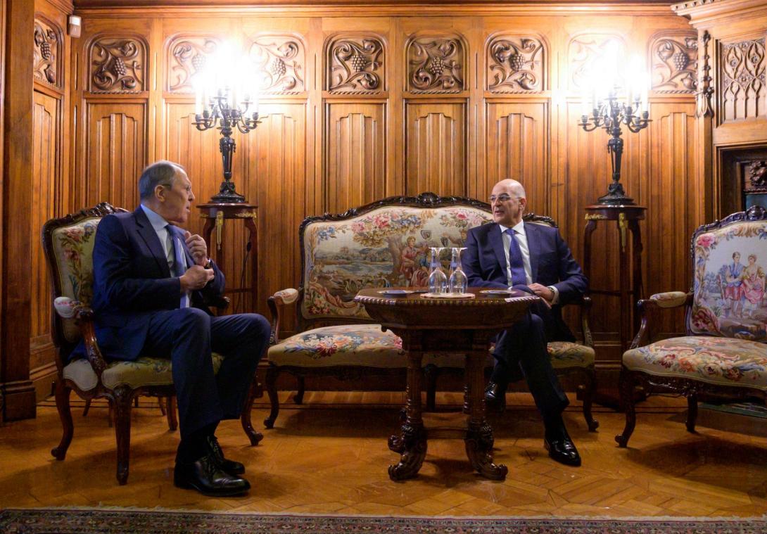 Δένδιας Λαβρόφ