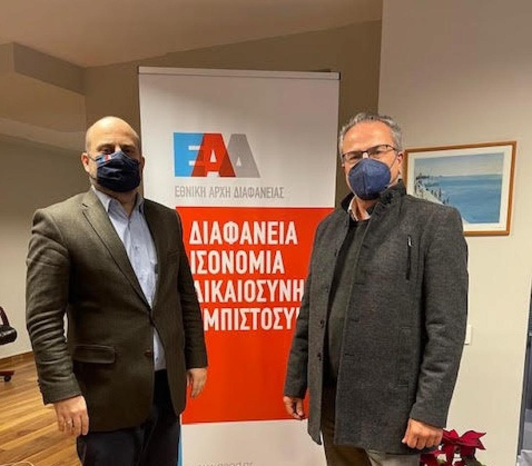  ΣΥΝΑΝΤΗΣΗ ΓΡΑΜΜΑΤΕΑ ΠΕΔ ΔΗΜΑΡΧΟΥ ΠΛΑΤΑΝΙΑ ΜΕ ΤΟΝ ΔΙΟΙΚΗΤΗ ΕΘΝΙΚΗΣ ΑΡΧΗΣ ΔΙΑΦΑΝΕΙΑΣ