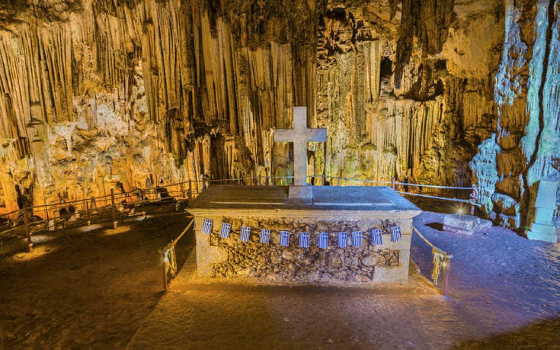  198Η ΕΠΕΤΕΙΟΥ ΟΛΟΚΑΥΤΩΜΑΤΟΣ ΣΠΗΛΑΙΟΥ ΜΕΛΙΔΟΝΙΟΥ