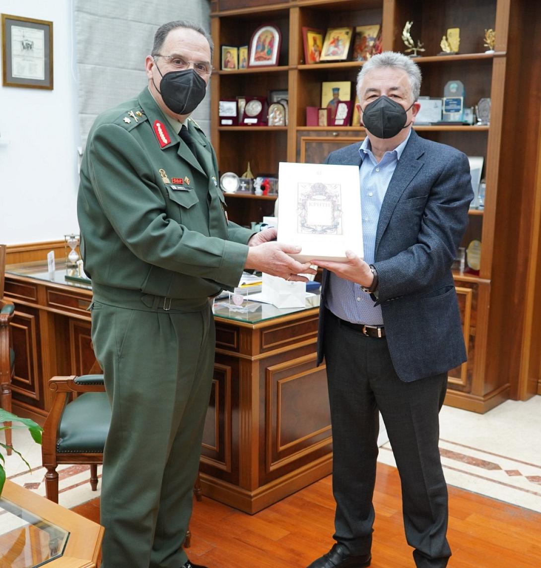 ΣΕΑΠ - Διοικητής