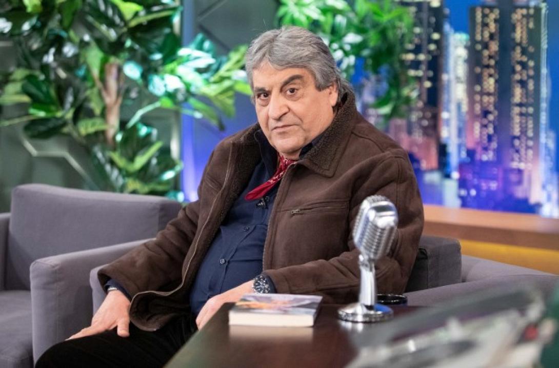 λεζες