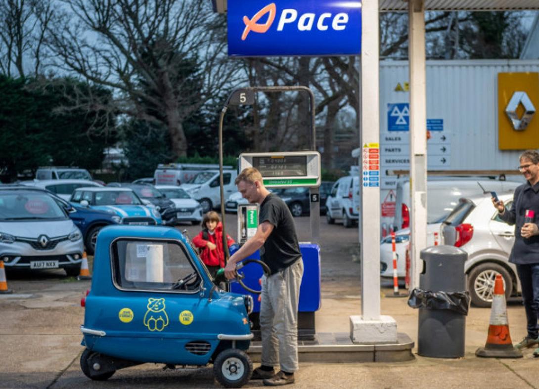 μικροτερο αυτοκινητο