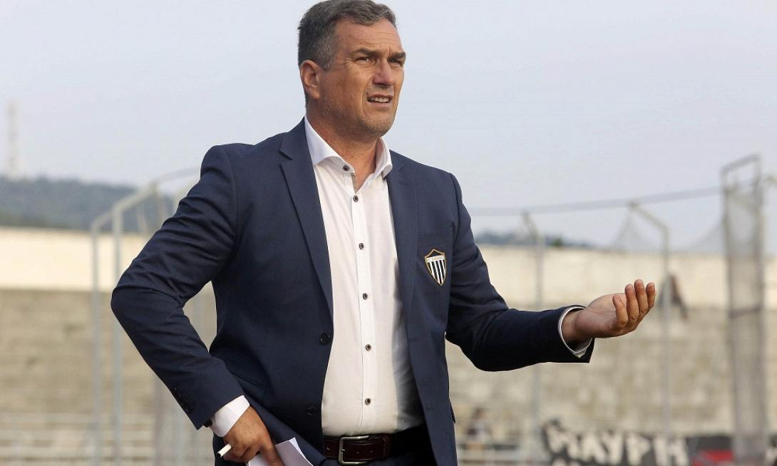 Βασίλης Βούζας