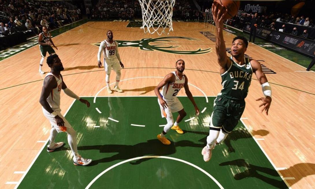 Αντετοκούνμπο