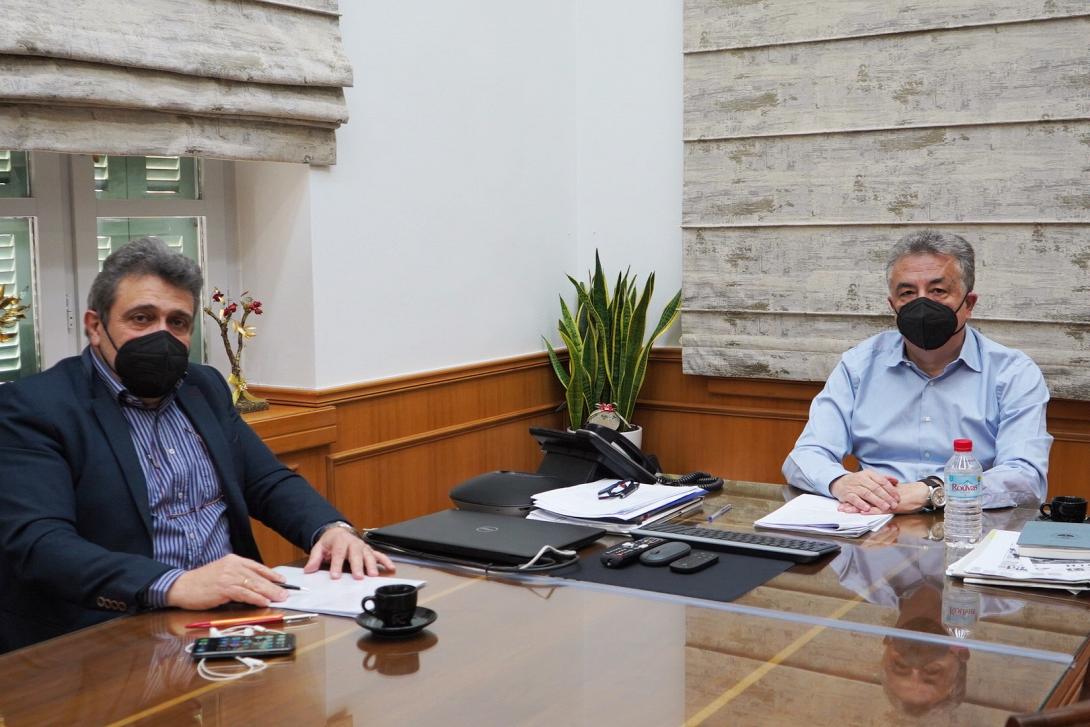 ηγουμενιδης αρναουτακης