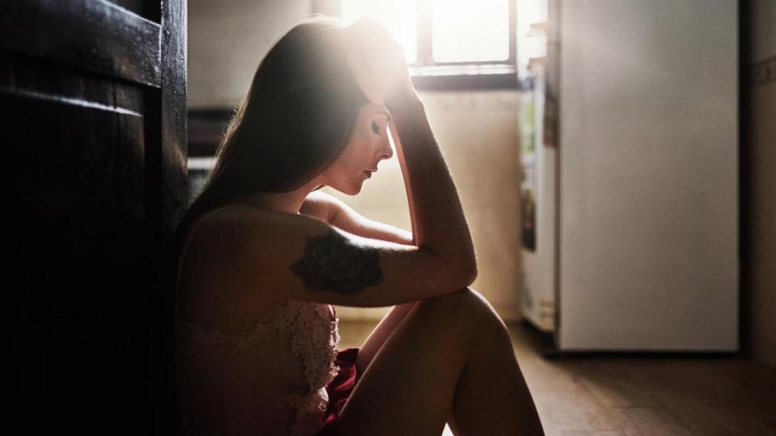 κατάθλιψη, καταθλιπτική γυναίκα