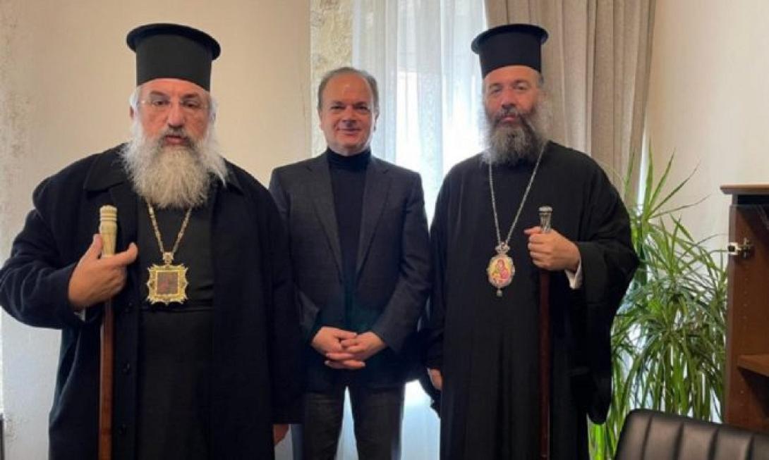 επίσκεψη ιεραρχών στον δήμαρχο Ρεθύμνου