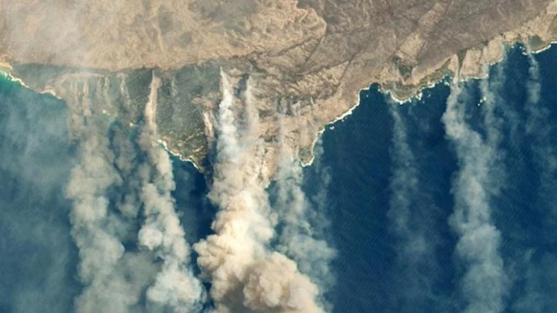 Πόσο καταστροφικές είναι οι πυρκαγιές για το όζον της ατμόσφαιρας 