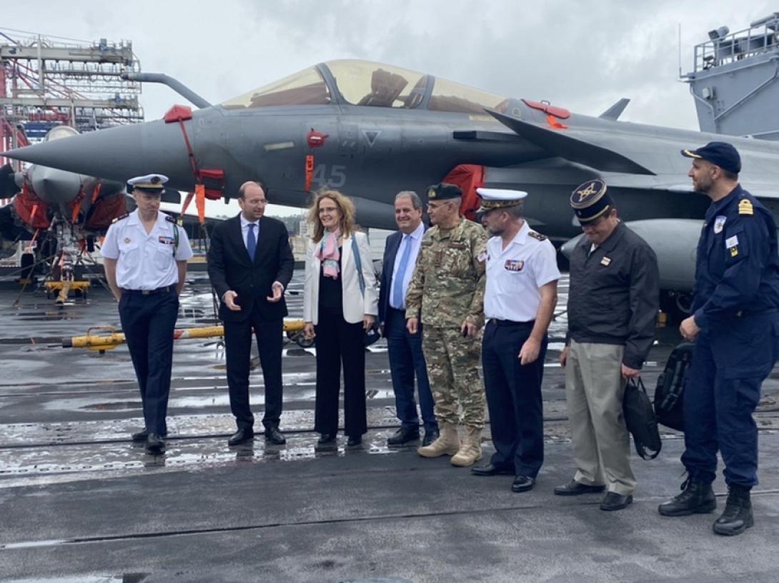 Επίσκεψη Υπουργού Άμυνας στο Γαλλικό αεροπλανοφόρο «Charles De Gaulle»