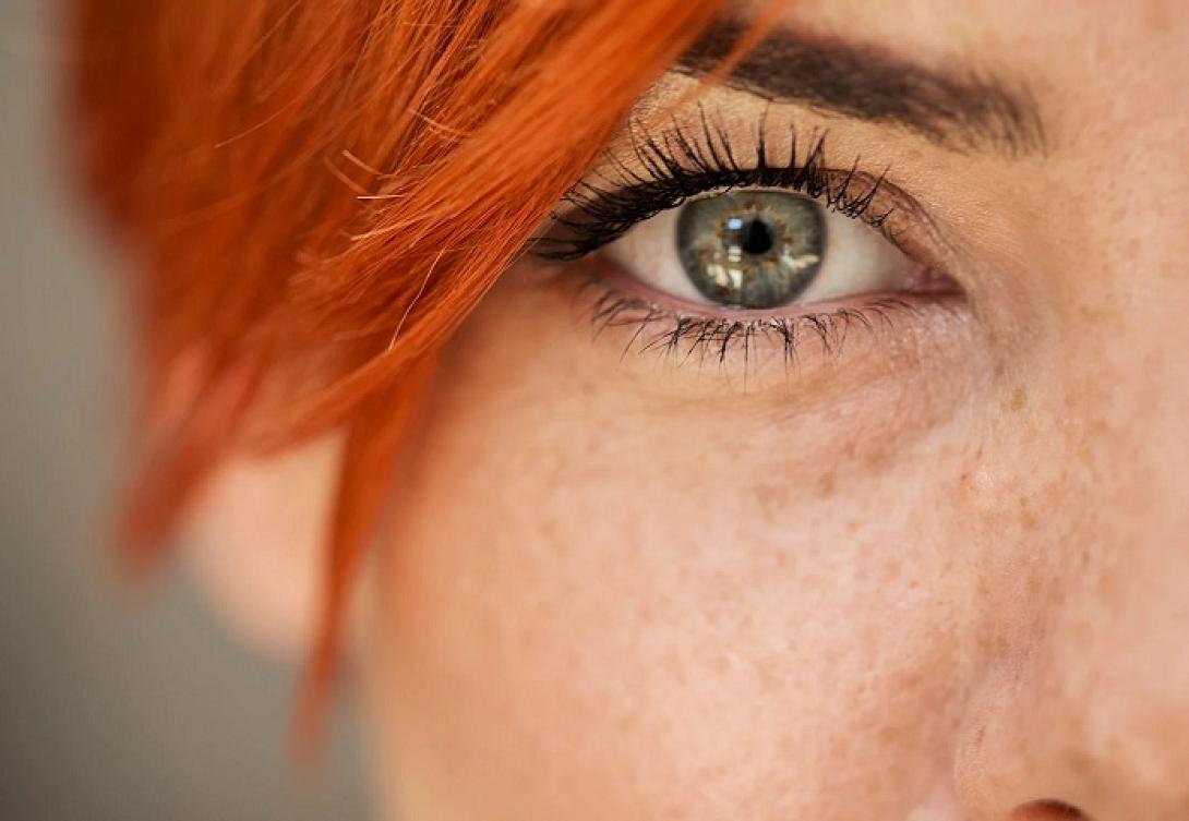 γυναίκα, μάτια