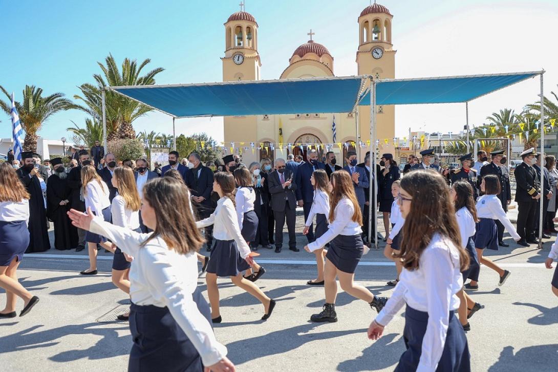 παρελαση αλικαρνασσος