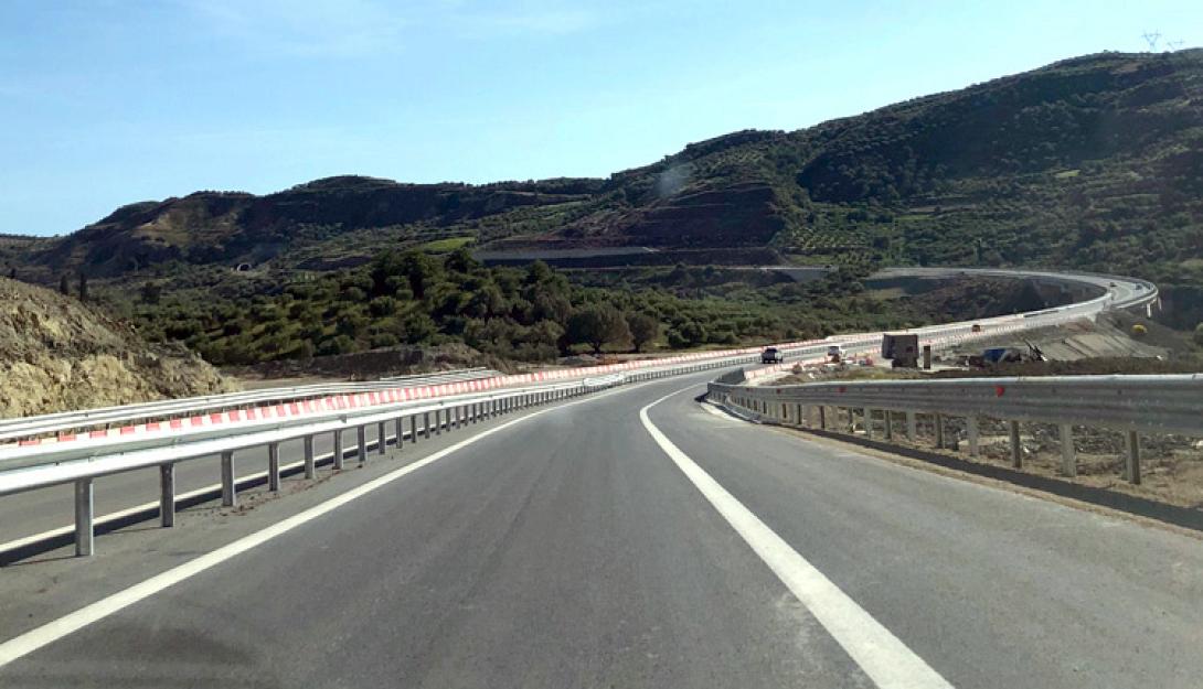 Συναντήσεις της ΠΕΔ για το οδικό δίκτυο 