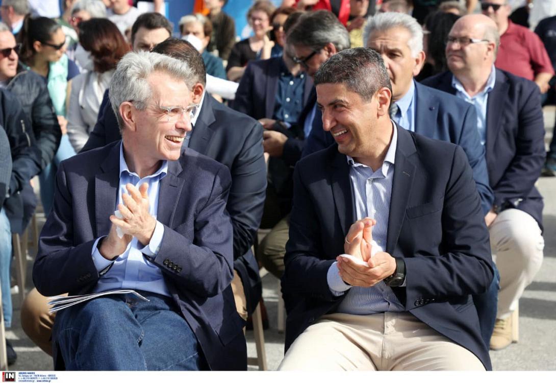 πάιατ αυγενάκης