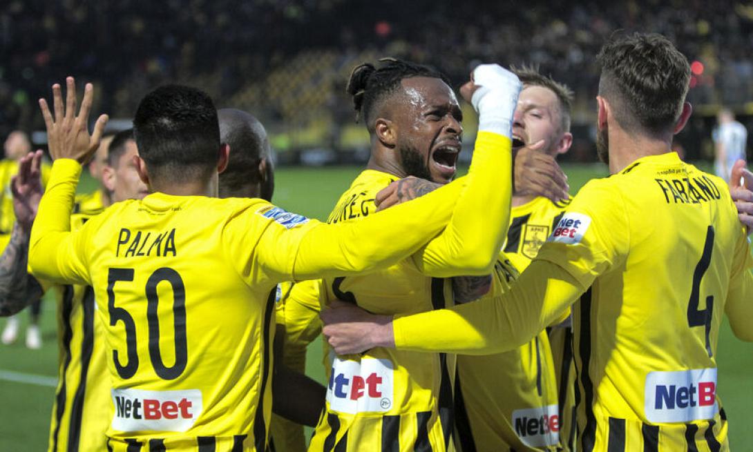 ΑΡΗΣ-ΠΑΟΚ-ΝΤΟΥΚΟΥΡΕ