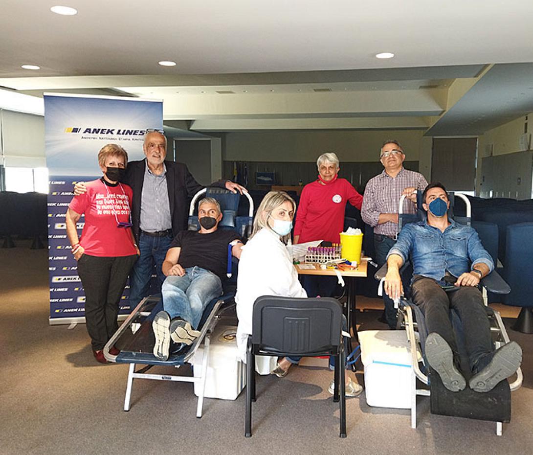 ΑΝΕΚ LINES -ΤΡΙΠΛΗ ΔΡΑΣΗ ΠΡΟΣΦΟΡΑΣ ΓΙΑ ΤΗΝ ΖΩΗ