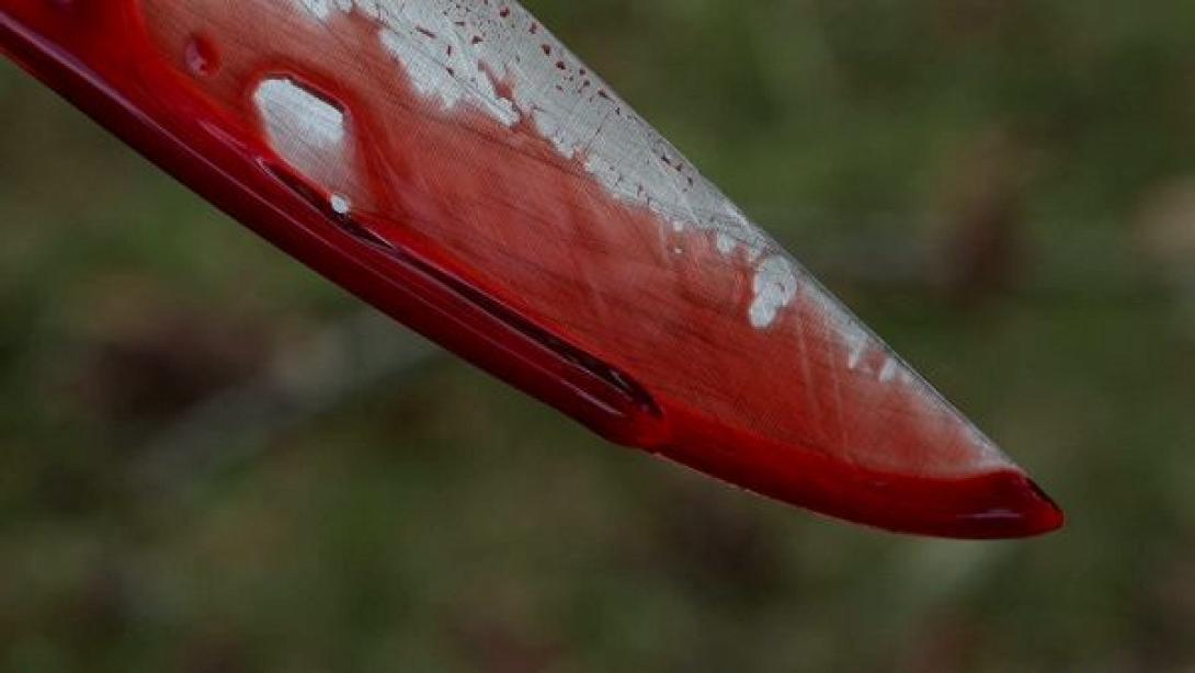 Έφηβος μαχαίρωσε τον πατριό του επειδή κακοποιούσε την μητέρα του 