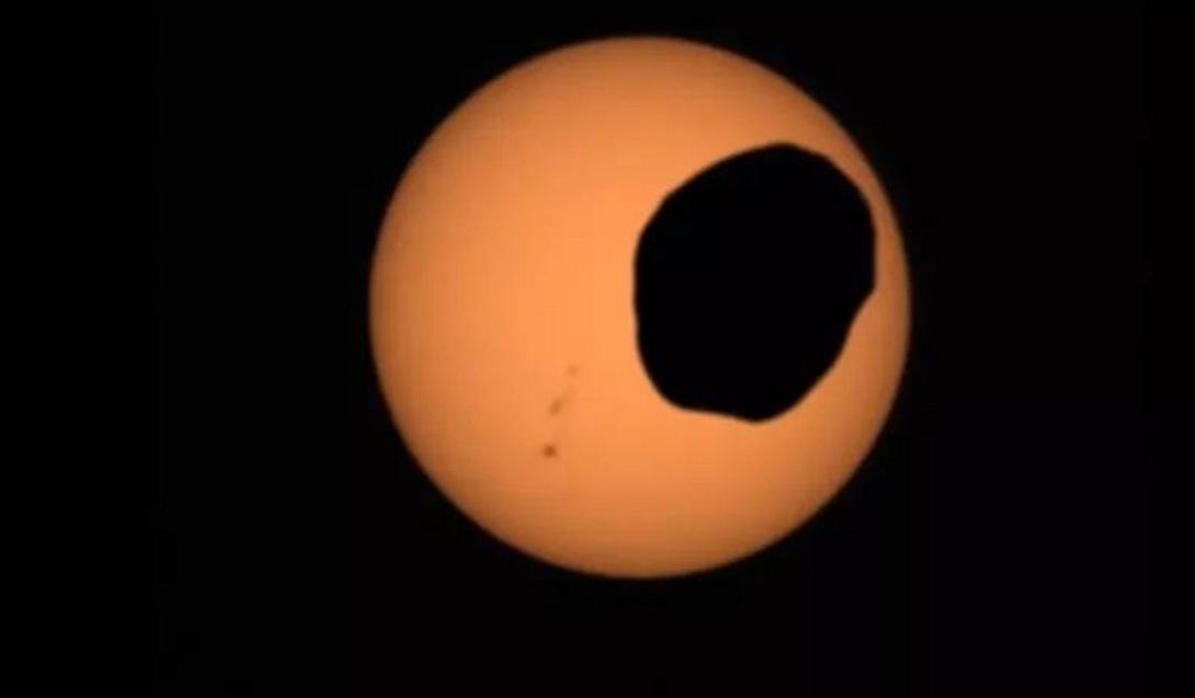 άρης έκλειψη