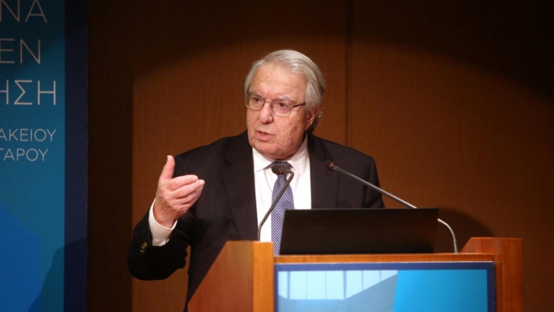 μπαμπινιωτης