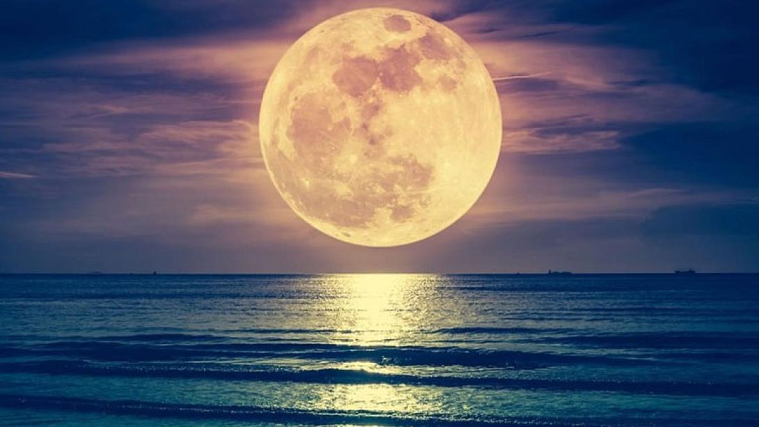 πανσέληνος