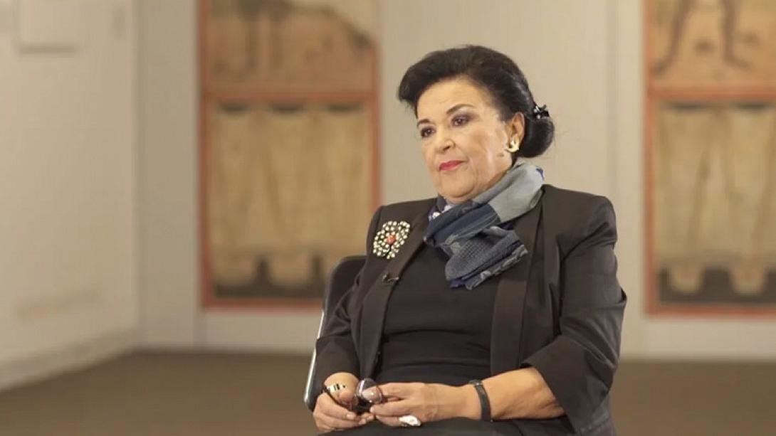  Μαρίνα Λαμπράκη Πλάκα