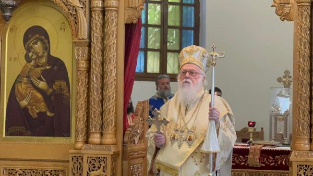 https://www.orthodoxianewsagency.gr/aytokefales_ekklisies/ekklisia_albanias/i-ekklisia-tis-alvanias-eyxetai-ston-pneymatiko-tis-patera-timisan-ta-30-xronia-apo-tin-eklogi-tou-arxiepiskopou-anastasiou/