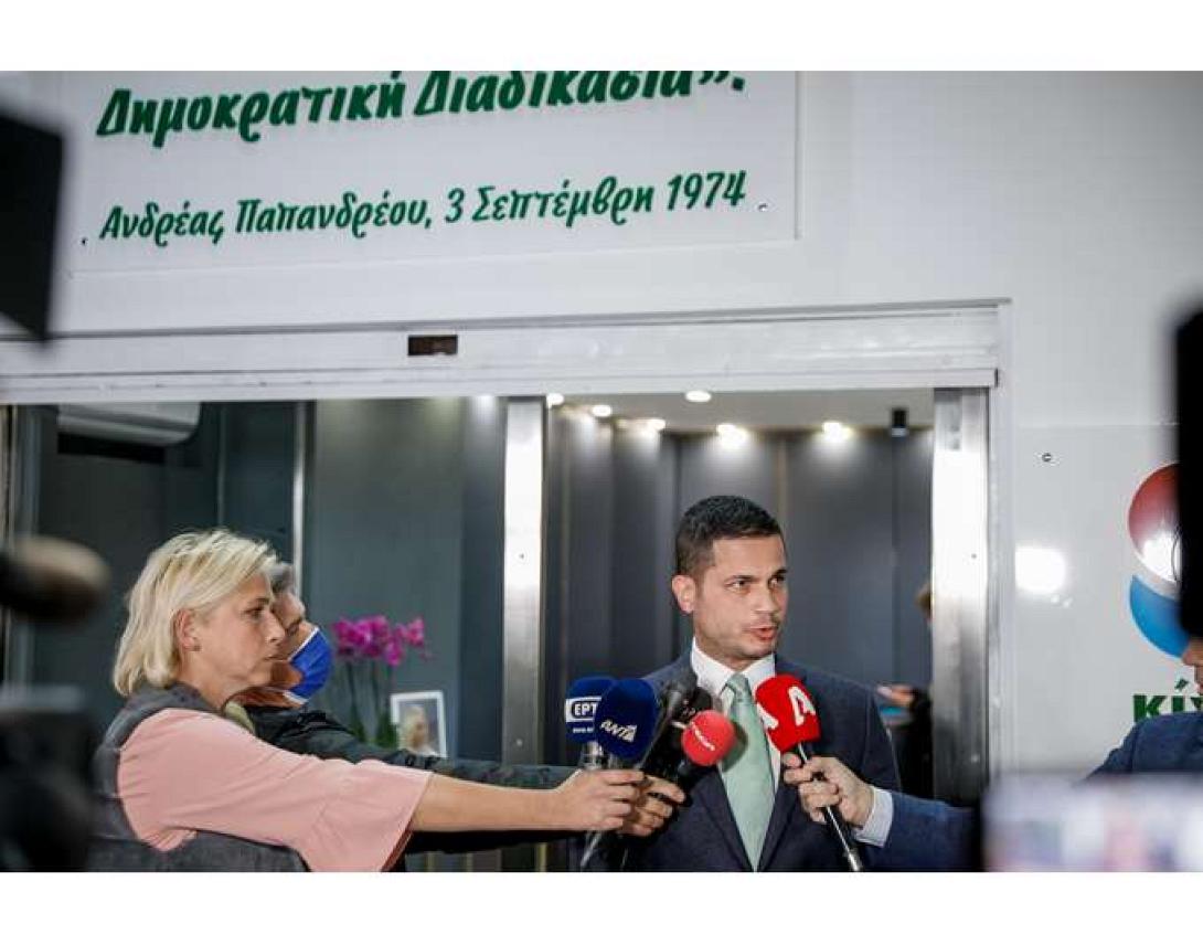 Παραιτήθηκε από το ΠΑΣΟΚ-ΚΙΝΑΛ ο Σπύρος Καρανικόλας 