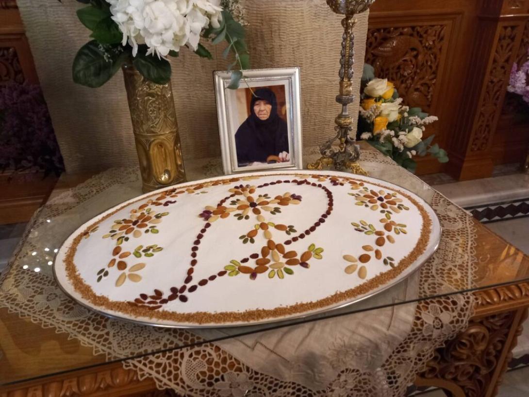 γεροντισσα πανσέμνη