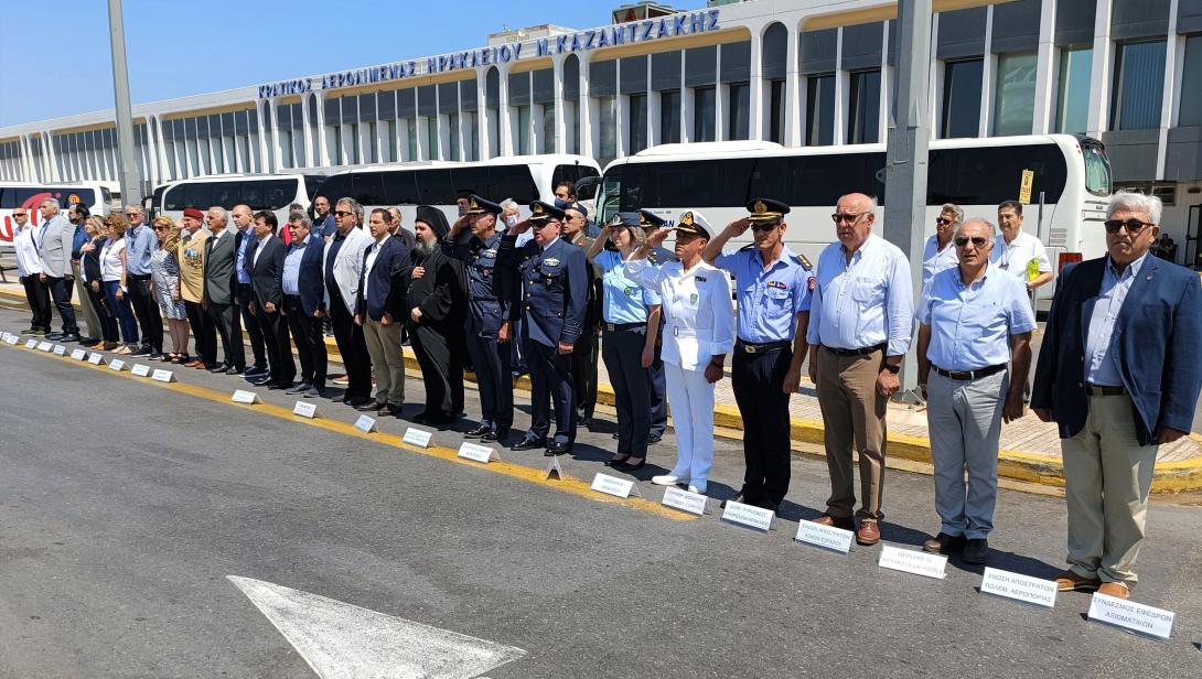 Για την μνήμη των Αντιστασιακών στο σαμποτάζ του αεροδρομίου του Ηρακλείου το 1942