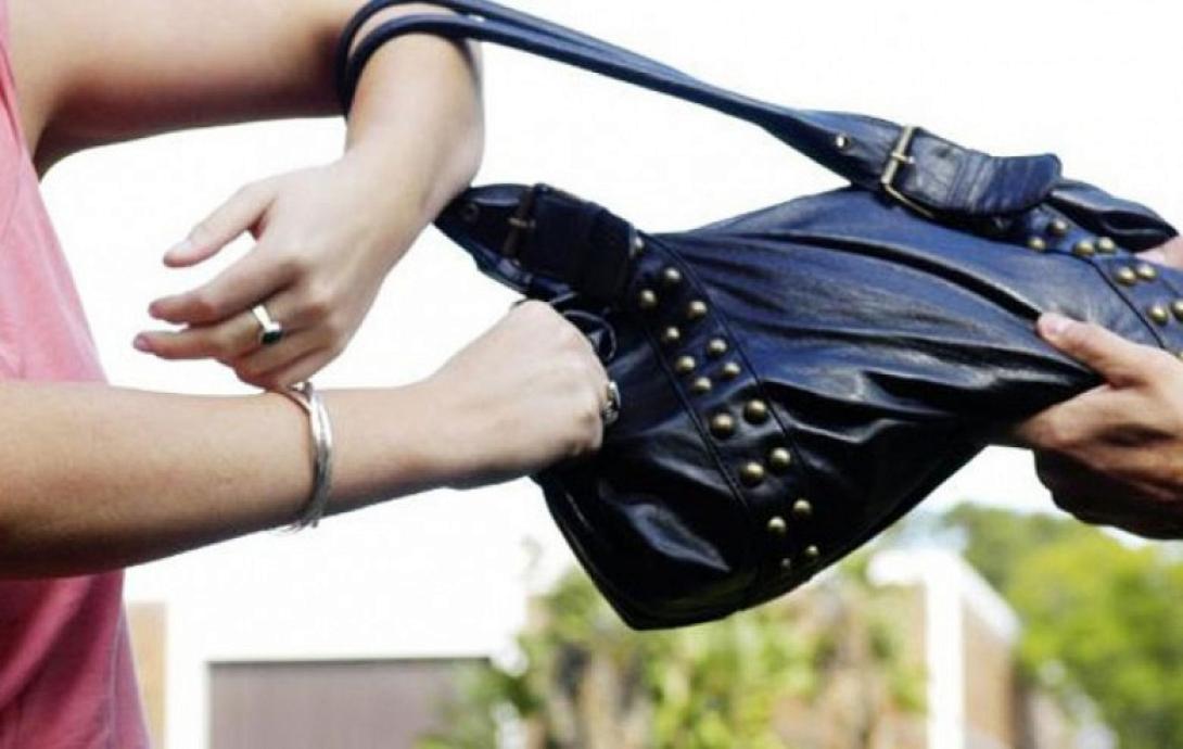 Ανήλικοι συμμορίτες εκβίαζαν για χρήματα 