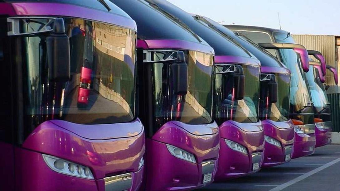 τουριστικά λεωφορεία