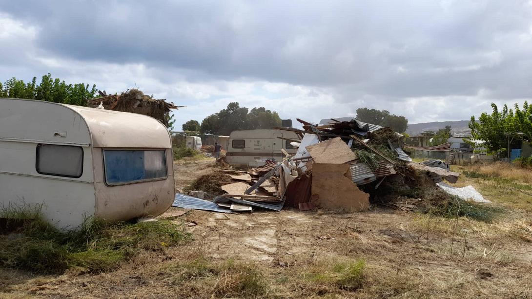 ΑΥΘΑΙΡΕΤΑ ΚΑΡΤΕΡΟΣ