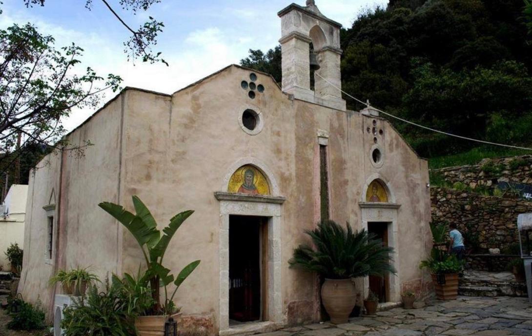 αγιος παντελεήμων φόδελε